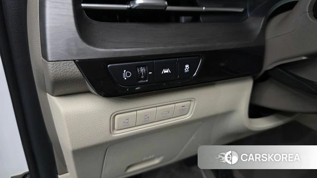 Kia Carnival 4th generation 2023 Белый из Кореи, фото 3
