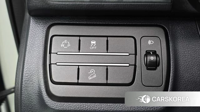 Ssangyong Tivoli Armor 2018 Белый из Кореи, фото 3