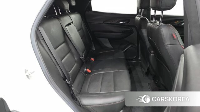 Chevrolet (GM Daewoo) Trailblazer 2022 Белый из Кореи, фото 3