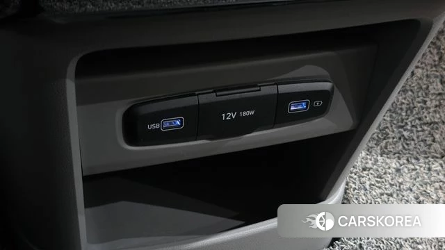 Hyundai Staria 2021 Белый из Кореи, фото 3