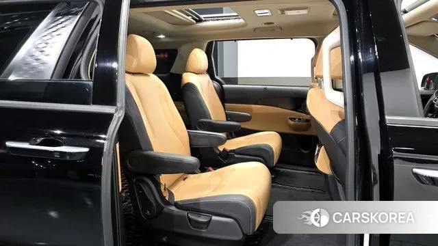 Kia Carnival 4th generation 2022 Черный из Кореи, фото 3