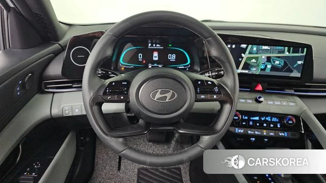 Hyundai The New Avante (CN7) 2023 Белый из Кореи, фото 3