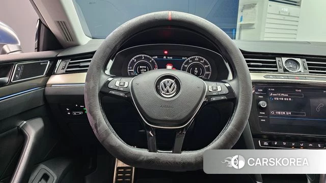 Volkswagen Arteon 2019 Белый из Кореи, фото 3