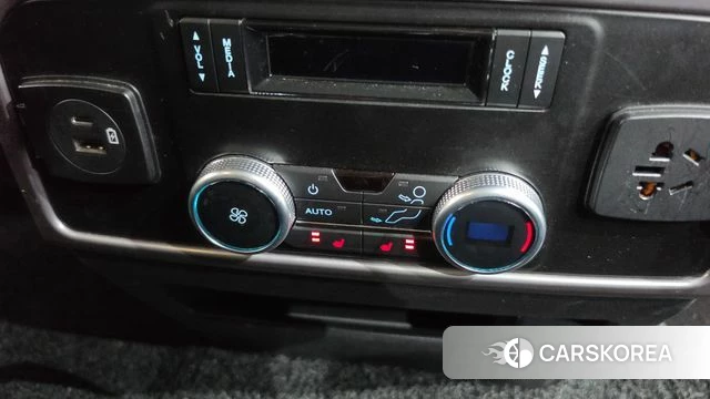 Ford Expeditation 2021 Белый из Кореи, фото 3