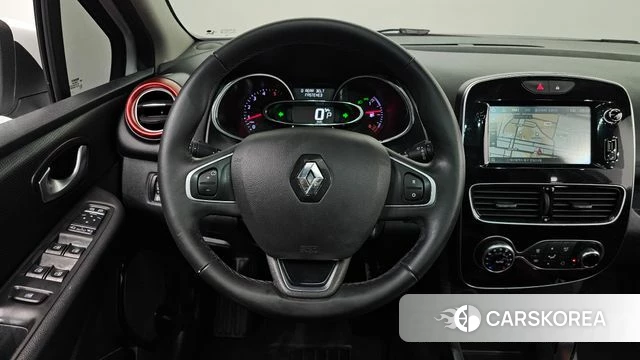 Renault Korea (Samsung) Clio 2019 Белый из Кореи, фото 3