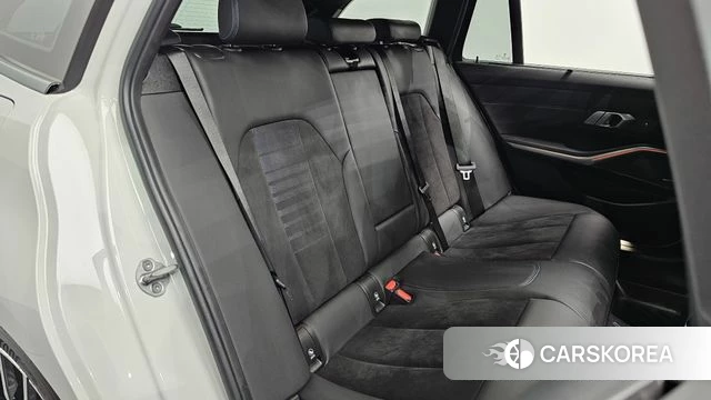 BMW 3 Series (G20) 2021 Белый из Кореи, фото 3
