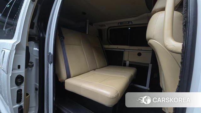 Hyundai The New Grand Starex 2019 Белый из Кореи, фото 3