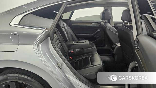 Volkswagen Arteon 2019 Серебристо-серый из Кореи, фото 3