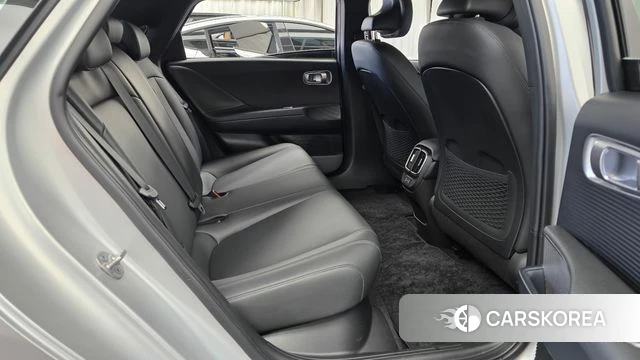 Hyundai Ionic 6 2024 Серебряный из Кореи, фото 3