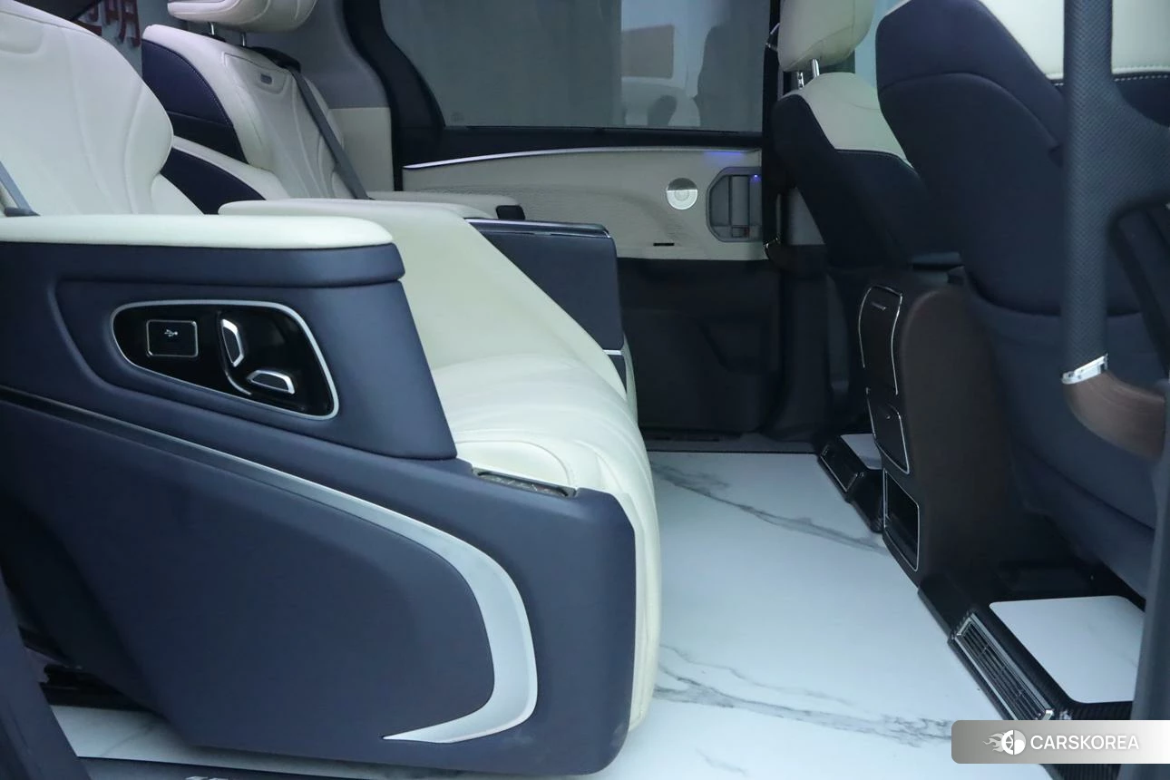 Toyota Sienna 2024 Белый из Китая, фото 3
