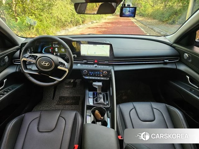 Hyundai The New Avante (CN7) 2024 Серый из Кореи, фото 3