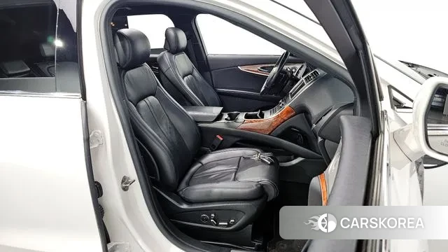 Lincoln Nautilus First generation 2019 Белый из Кореи, фото 3