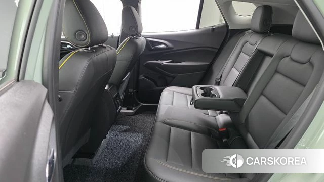 Chevrolet (GM Daewoo) Trax Crossover 2024 Светло-зеленый из Кореи, фото 3