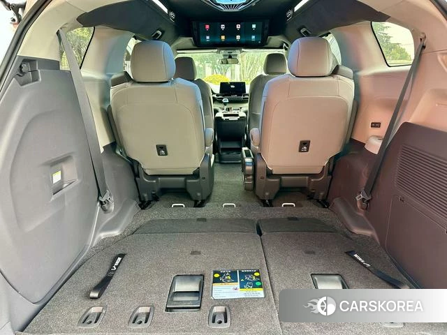 Toyota Sienna 2026 Белый из Китая, фото 3