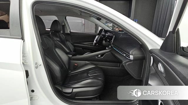 Hyundai Avante (CN7) 2021 Белый из Кореи, фото 3