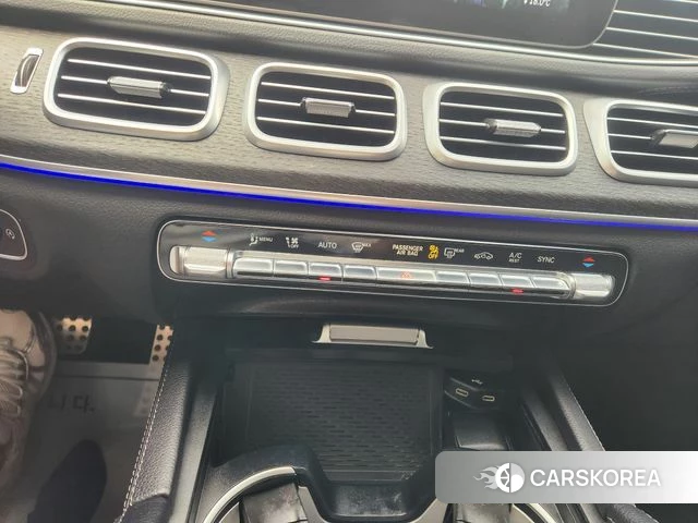 Mercedes-Benz GLE-Class W167 2023 Белый из Кореи, фото 3