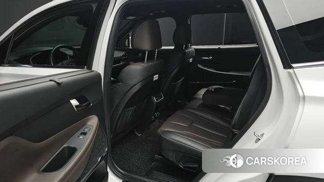 Hyundai The New Santa Fe 2021 Белый из Кореи, фото 3