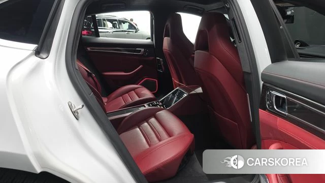 Porsche Panamera (971) 2023 Белый из Кореи, фото 3