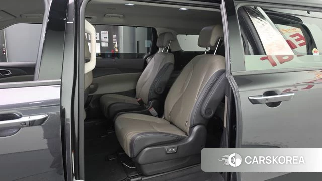 Kia The New Carnival 4th Generation 2024 Серый из Кореи, фото 3