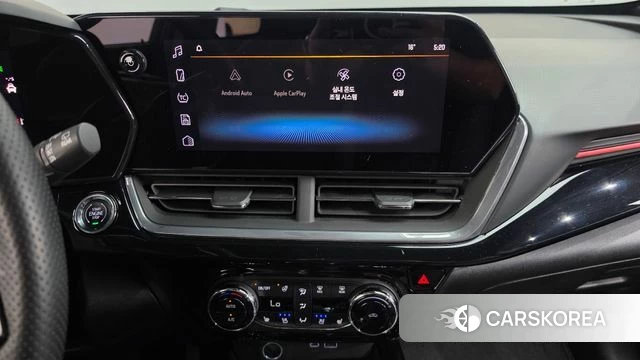 Chevrolet (GM Daewoo) Trax Crossover 2023 Черный из Кореи, фото 3