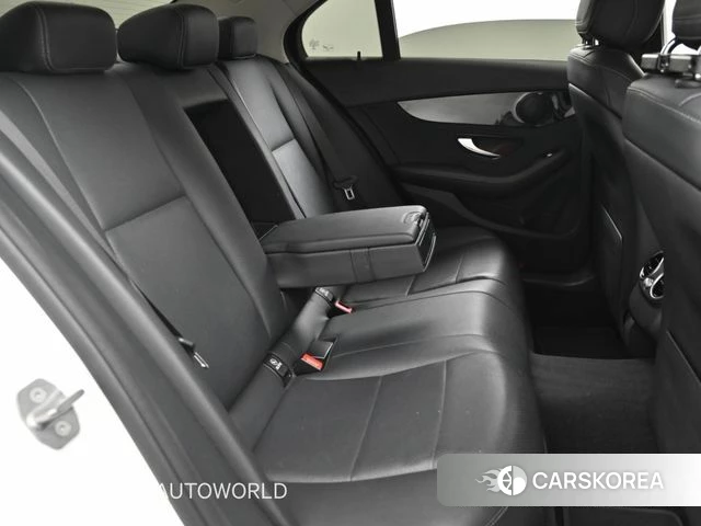 Mercedes-Benz C-Class W205 2019 Белый из Кореи, фото 3