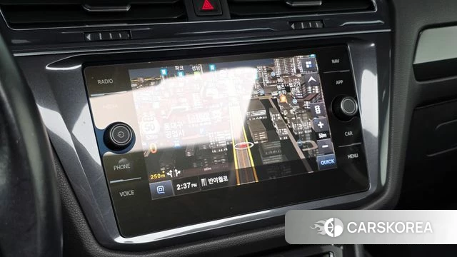 Volkswagen Tiguan Allspace 2020 Черный из Кореи, фото 3