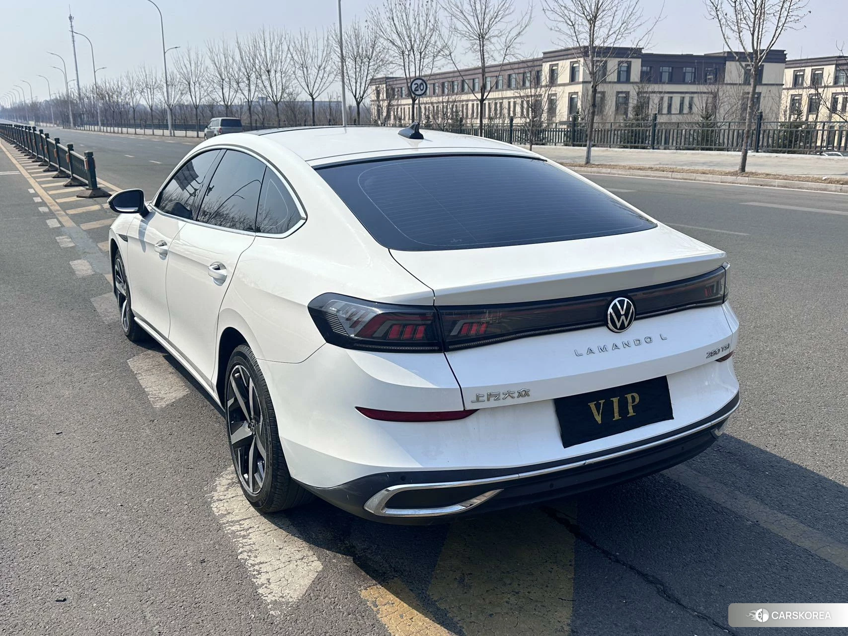 Volkswagen Lamando 2022 Белый из Китая, фото 3