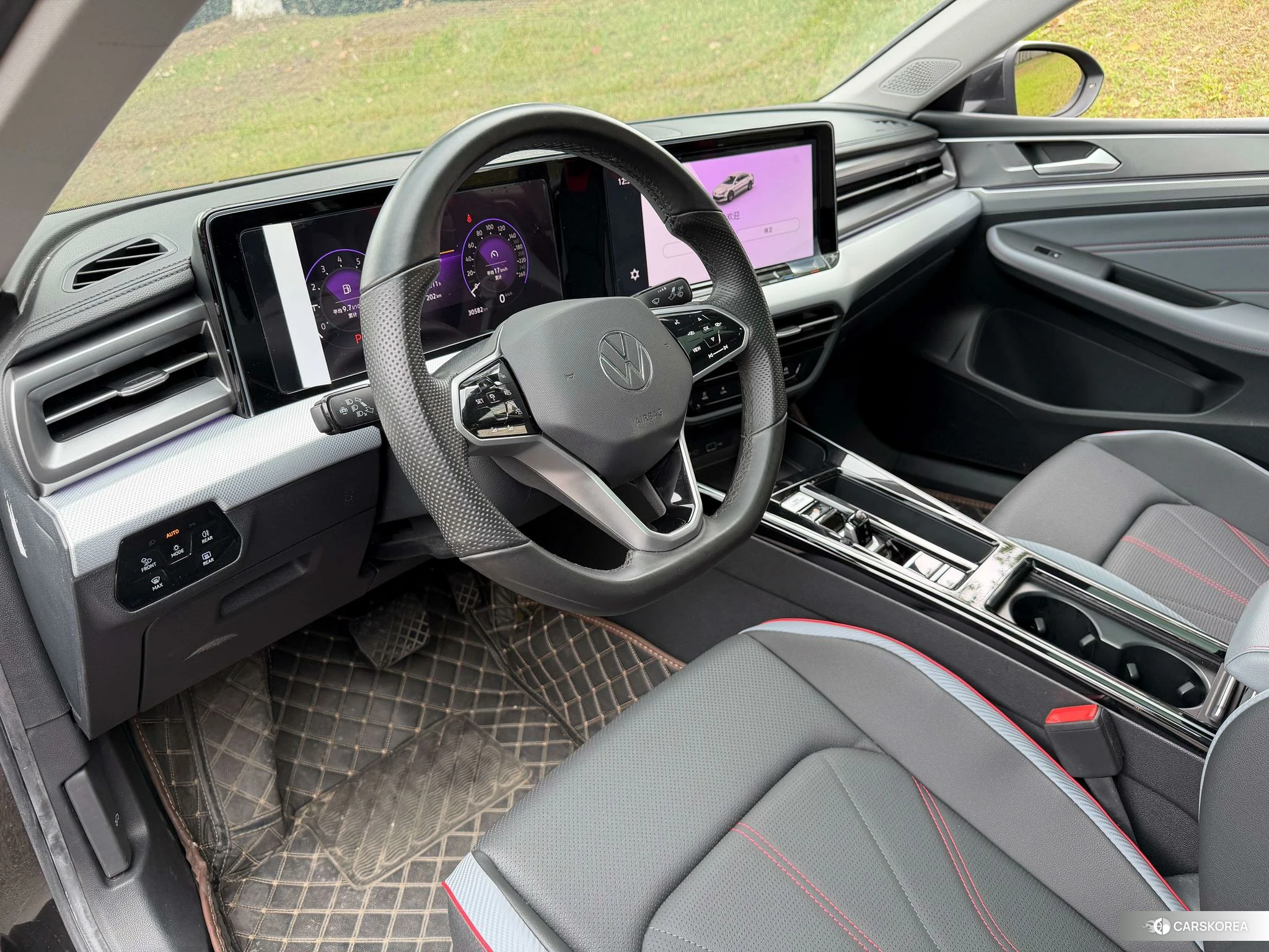 Volkswagen Lamando 2023 Черный из Китая, фото 3
