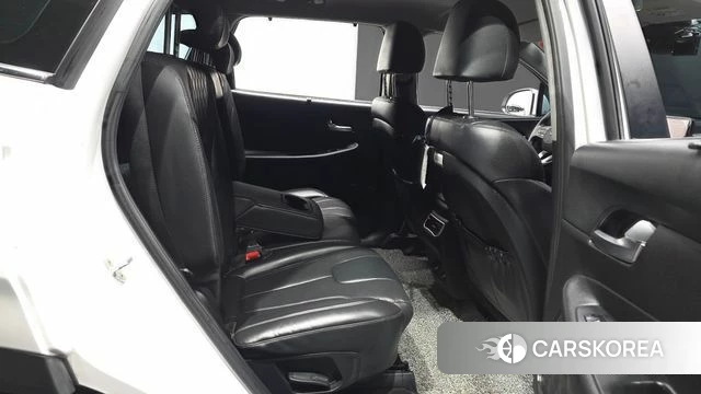 Hyundai The New Santa Fe 2022 Белый из Кореи, фото 3