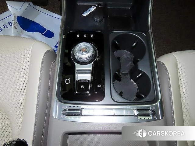 Kia The New Carnival 4th Generation 2024 Белый из Кореи, фото 3