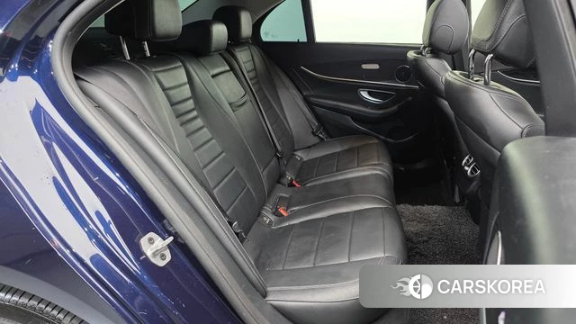 Mercedes-Benz E-Class W213 2019 Синий из Кореи, фото 3