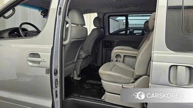 Hyundai The New Grand Starex 2019 Серебряный из Кореи, фото 3