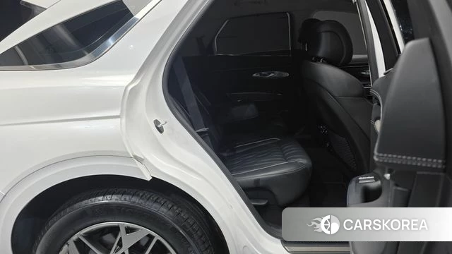 Genesis GV70 2023 Белый из Кореи, фото 3