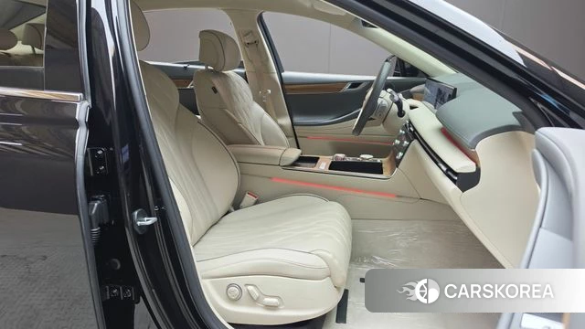 Genesis G80 (RG3) 2024 Черный из Кореи, фото 3