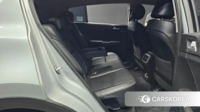 Kia Sportage The Bold 2019 Серебряный из Кореи, фото 3