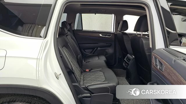 Volkswagen Atlas 2025 Белый из Кореи, фото 3