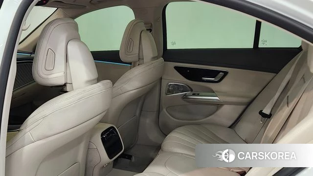 Mercedes-Benz E-Class W214 2026 Белый из Кореи, фото 3