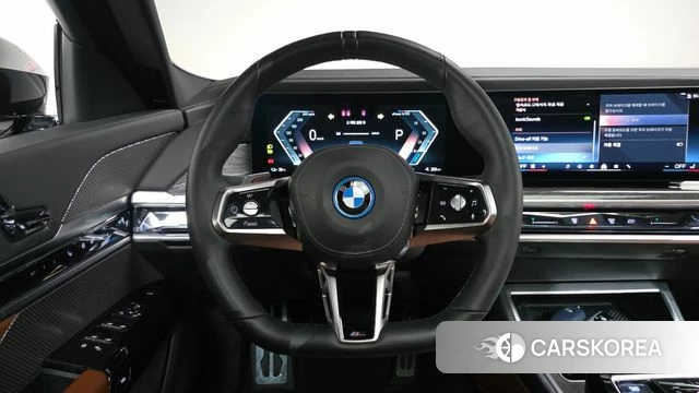 BMW i7 (G70) 2023 Черный из Кореи, фото 3