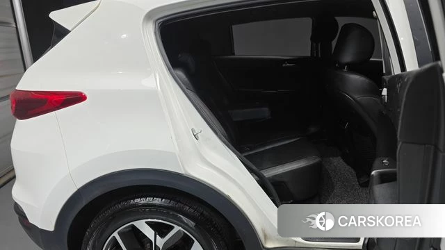 Kia Sportage The Bold 2021 Белый из Кореи, фото 3