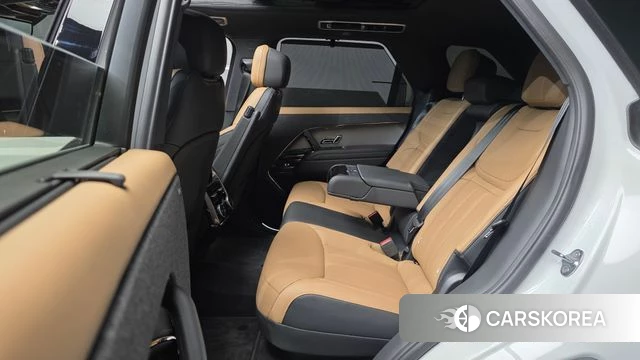 Land Rover Range Rover Sport 3rd Generation 2026 Белый из Кореи, фото 3