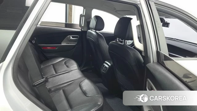 Kia Niro Plus 2022 Серебряный из Кореи, фото 3