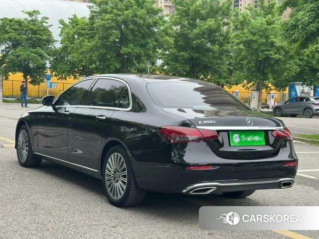 Mercedes-Benz E-Class 2021 Черный из Китая, фото 3