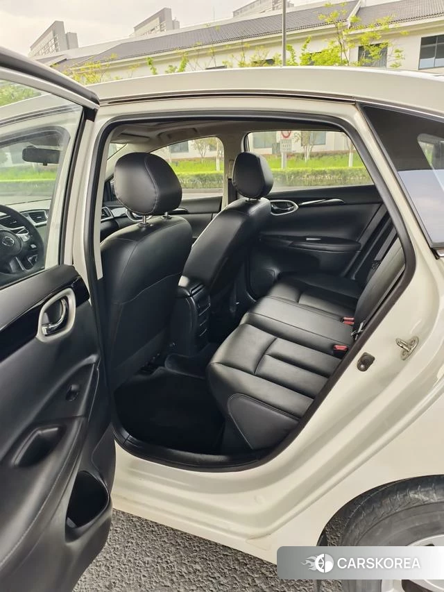 Nissan Sylphy 2020 Белый из Китая, фото 3