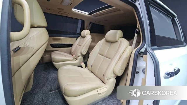 Kia The New Carnival 2018 Белый из Кореи, фото 3