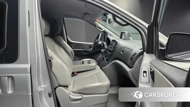 Hyundai The New Grand Starex 2019 Серебряный из Кореи, фото 3