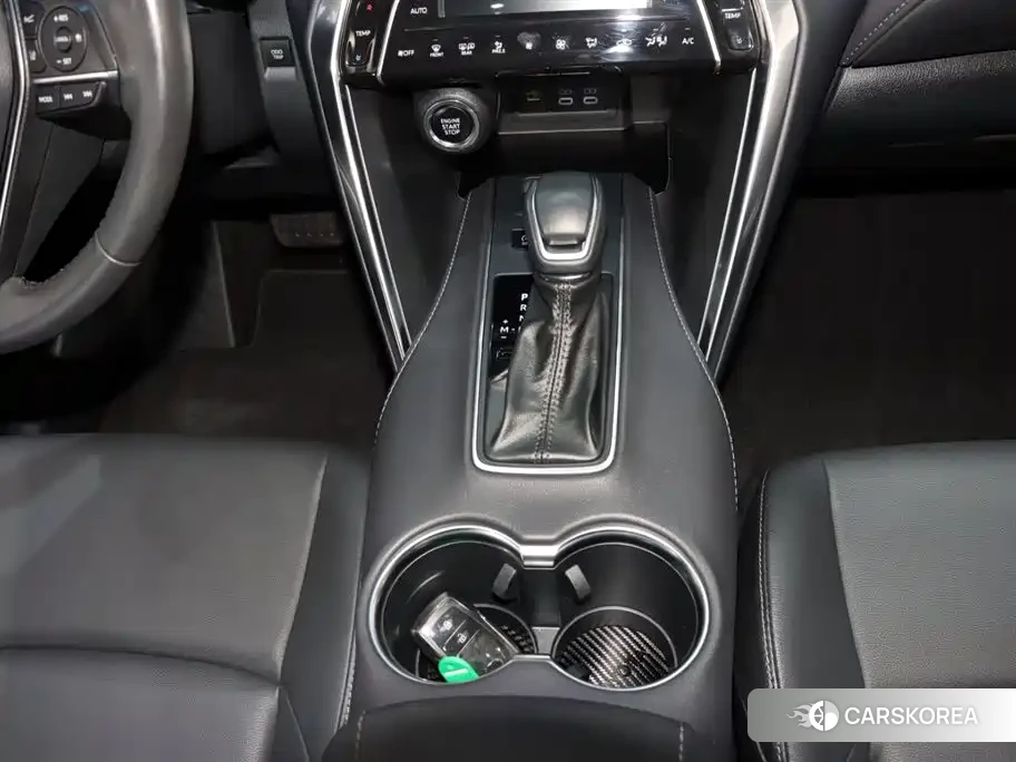 Toyota Venza 2024 Silver/gray из Китая, фото 3