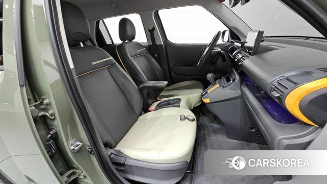 Hyundai Casper 2023 Темно-зеленый из Кореи, фото 3