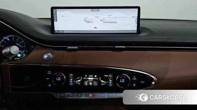 Genesis GV70 2022 Белый из Кореи, фото 3