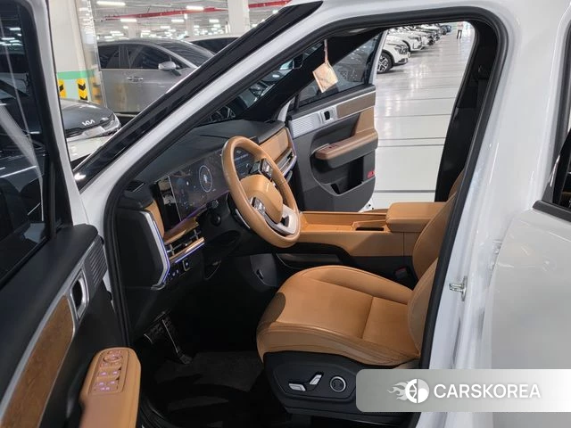Hyundai Santa Fe (MX5) 2023 Белый из Кореи, фото 3