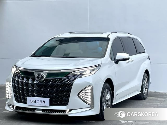 Toyota Sienna 2025 Белый из Китая, фото 3